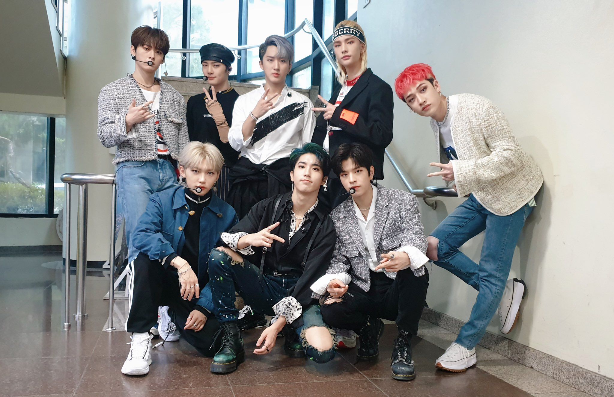 Stray kids — биография участников группы: песни, настоящие имена