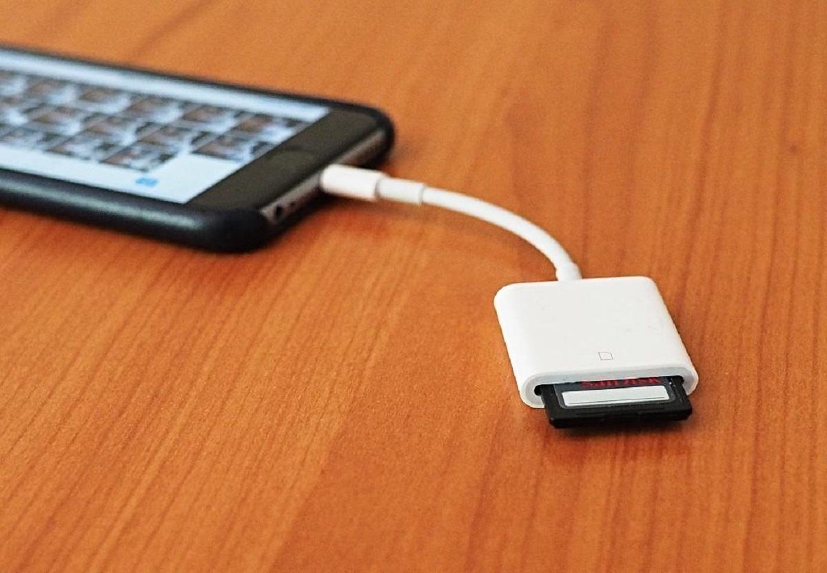 С ios 13 любая флешка работает на iphone. и это просто кайф ?